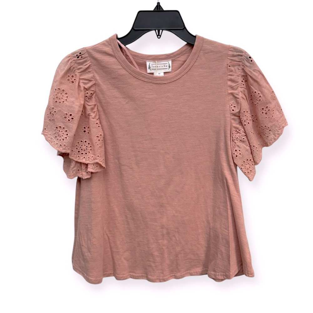Loveriche Women’s Blush Blouse Size M
19PTP. 24L.
